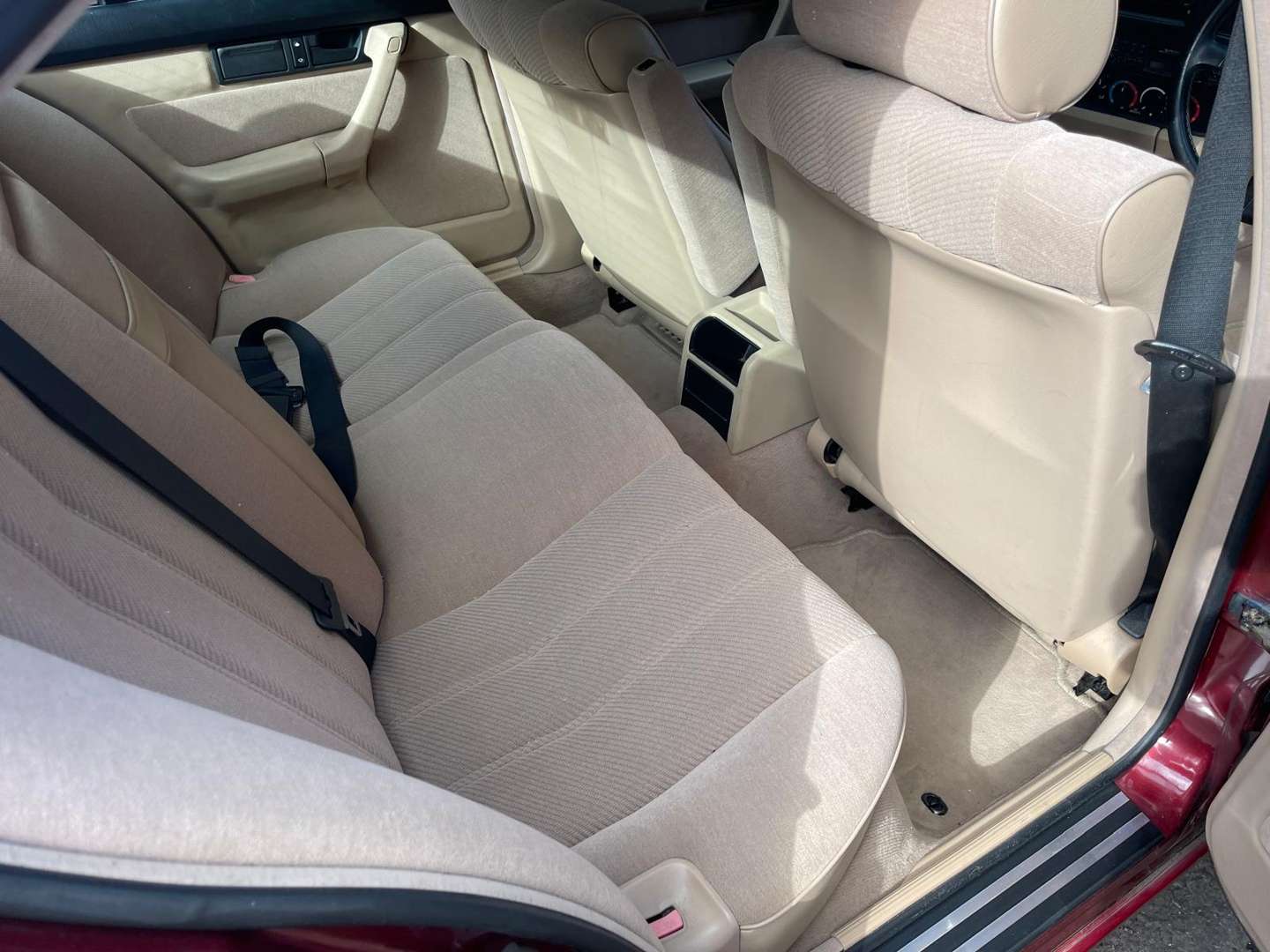 <p>1990 BMW 525 I SE AUTO</p>