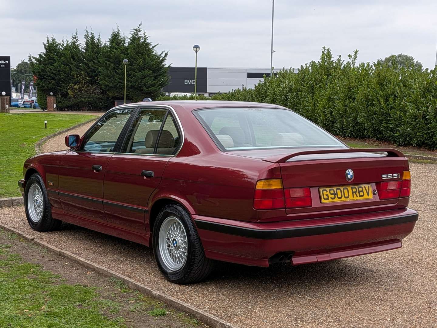<p>1990 BMW E34 525 I SE AUTO</p>