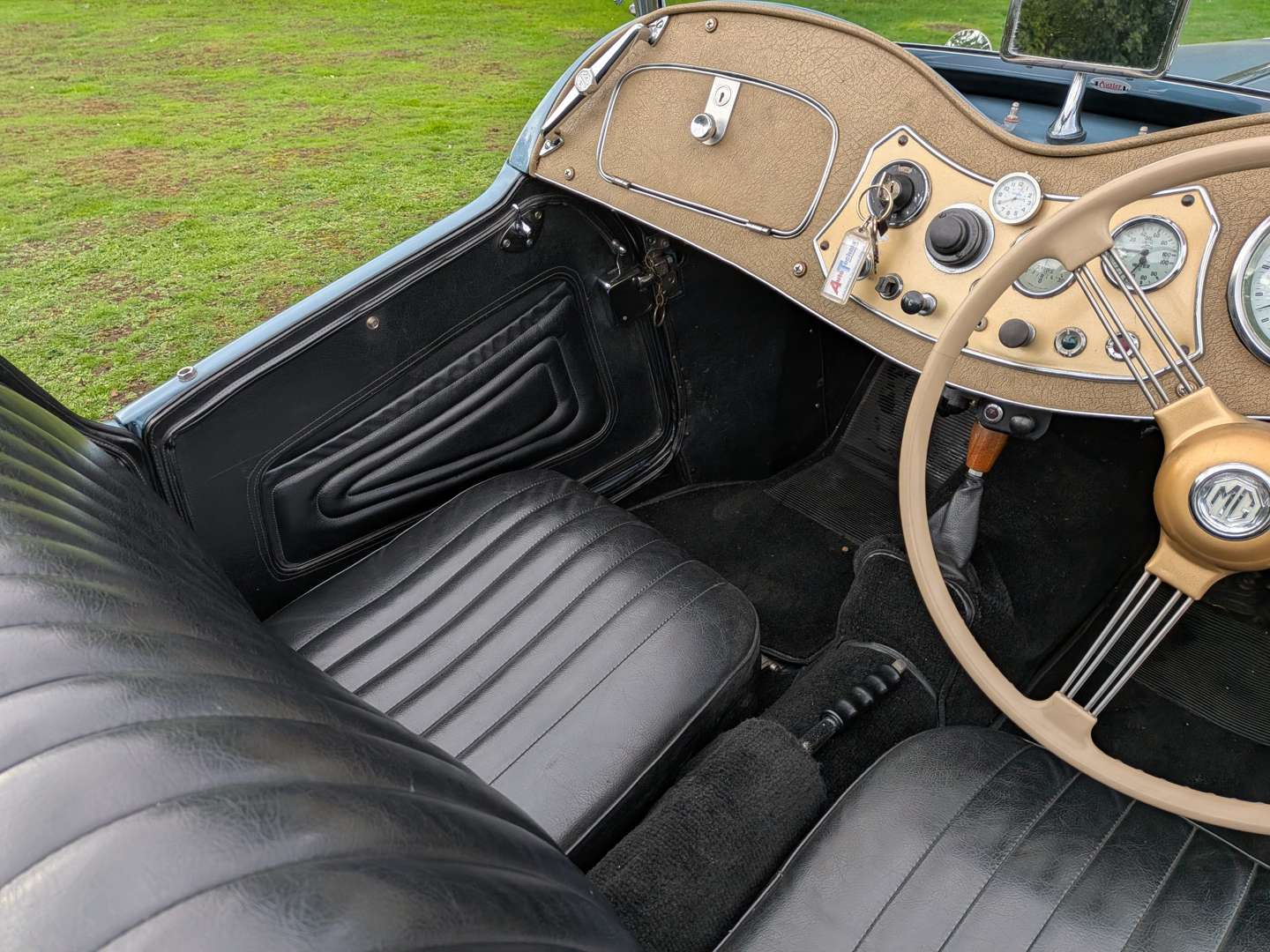 <p>1953 MG TD/C MKII COMPETITION</p>