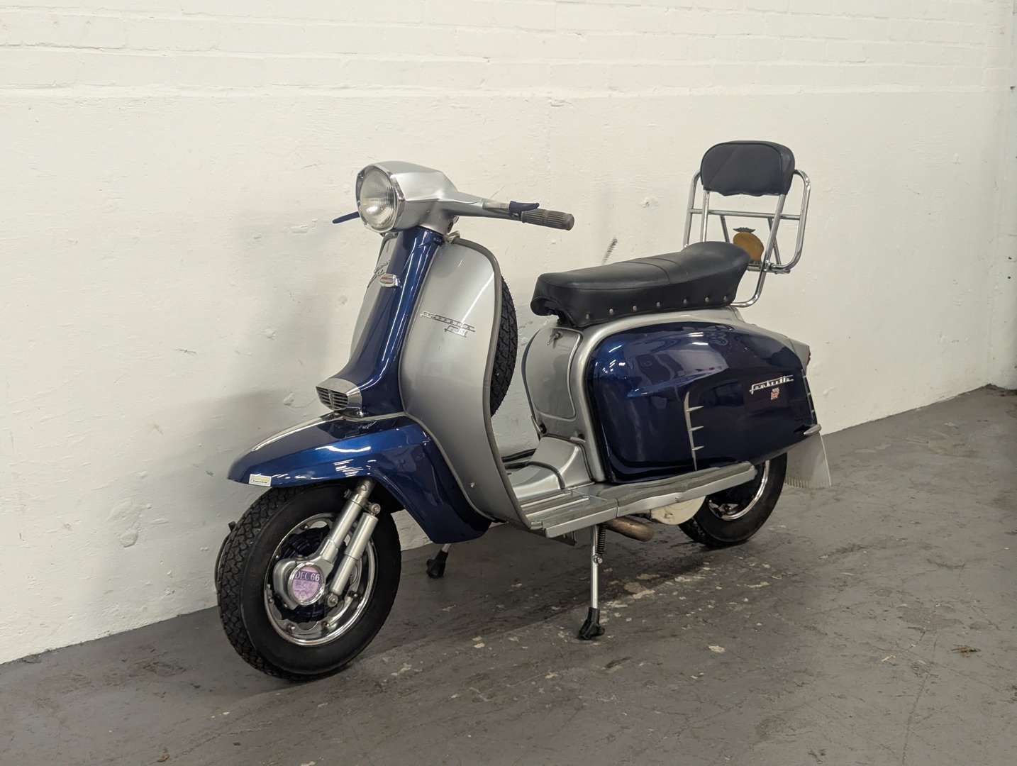 <p>1966 LAMBRETTA LI 150 SPECIAL</p>