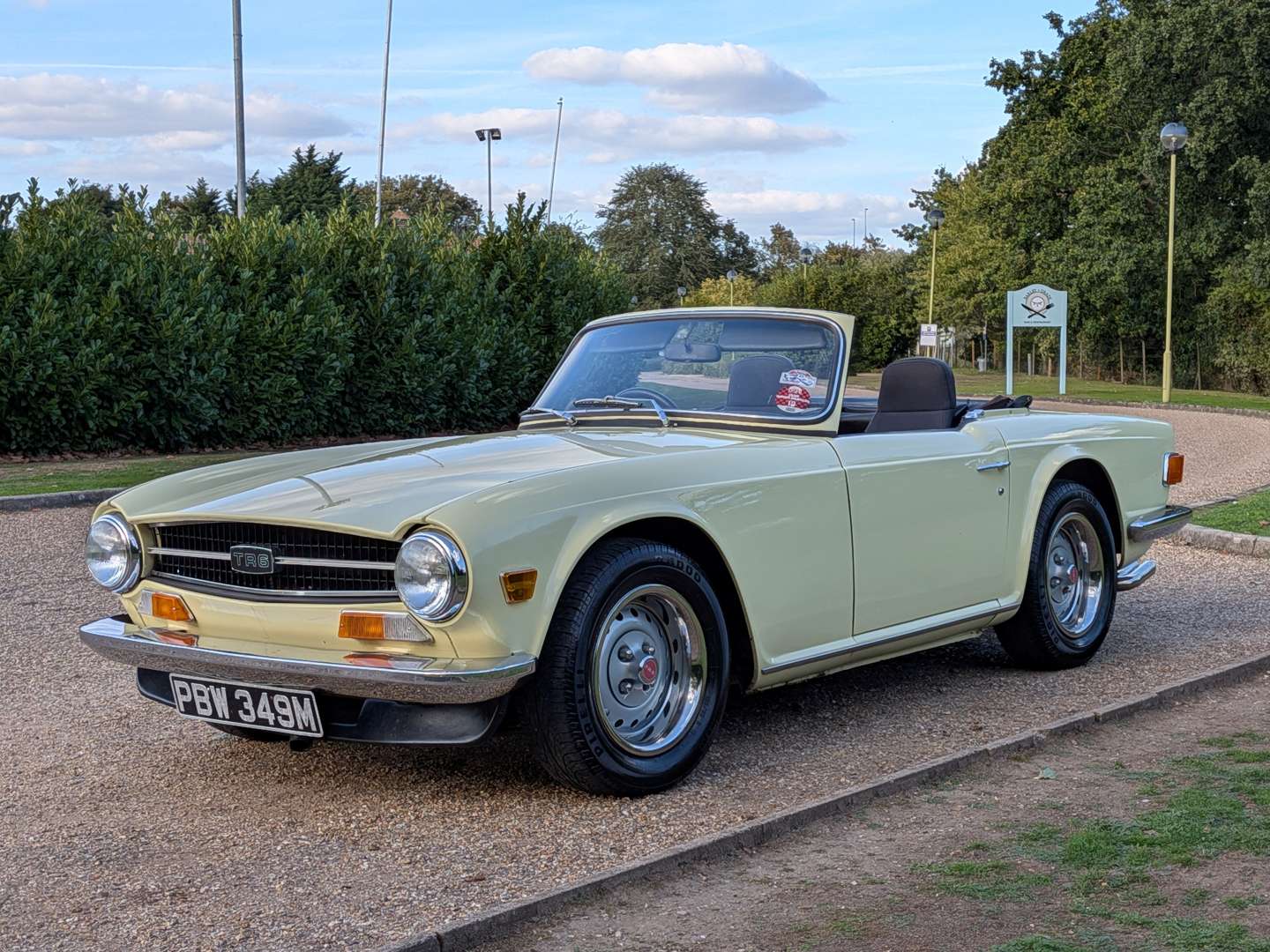 <p>1974 TRIUMPH TR6</p>
