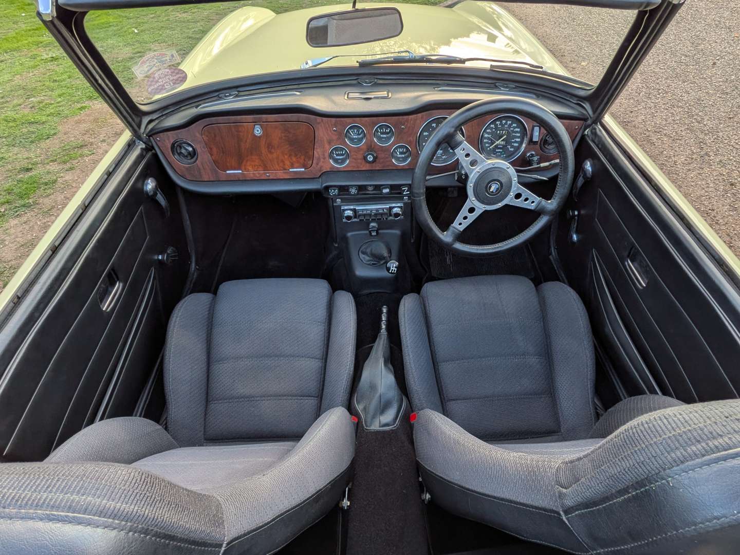 <p>1974 TRIUMPH TR6</p>