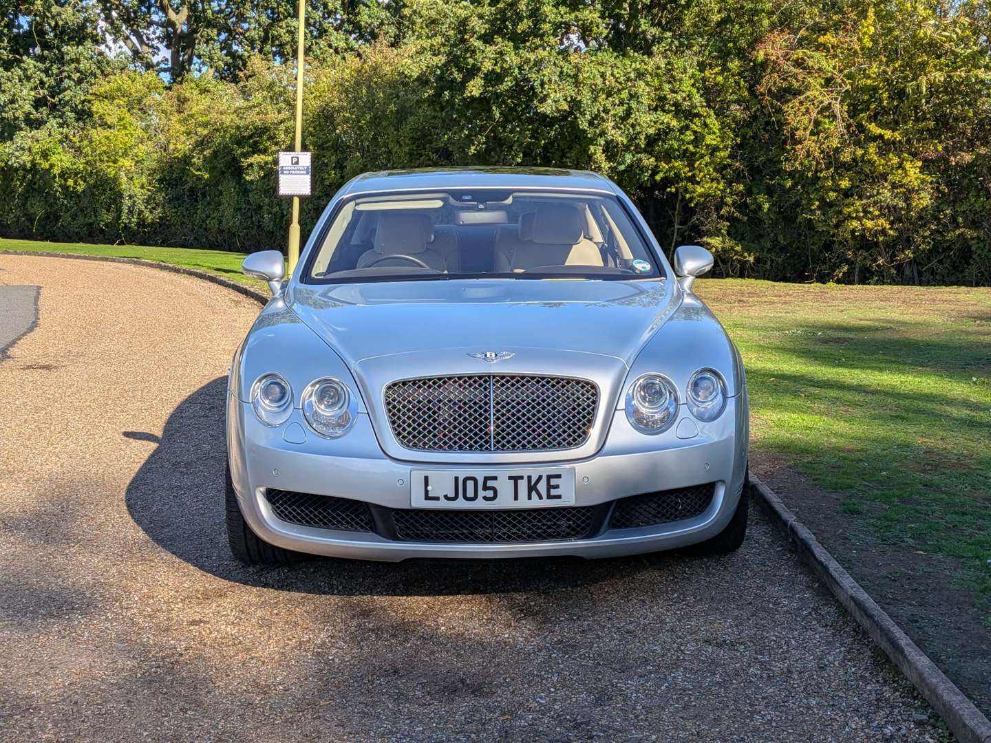 <p>2005 BENTLEY CONTINENTAL 6.0 W12 FLYING SPUR</p>