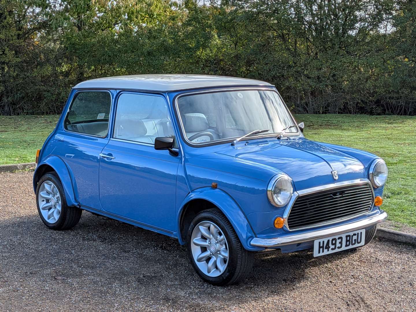 <p>1991 ROVER MINI MAYFAIR</p>