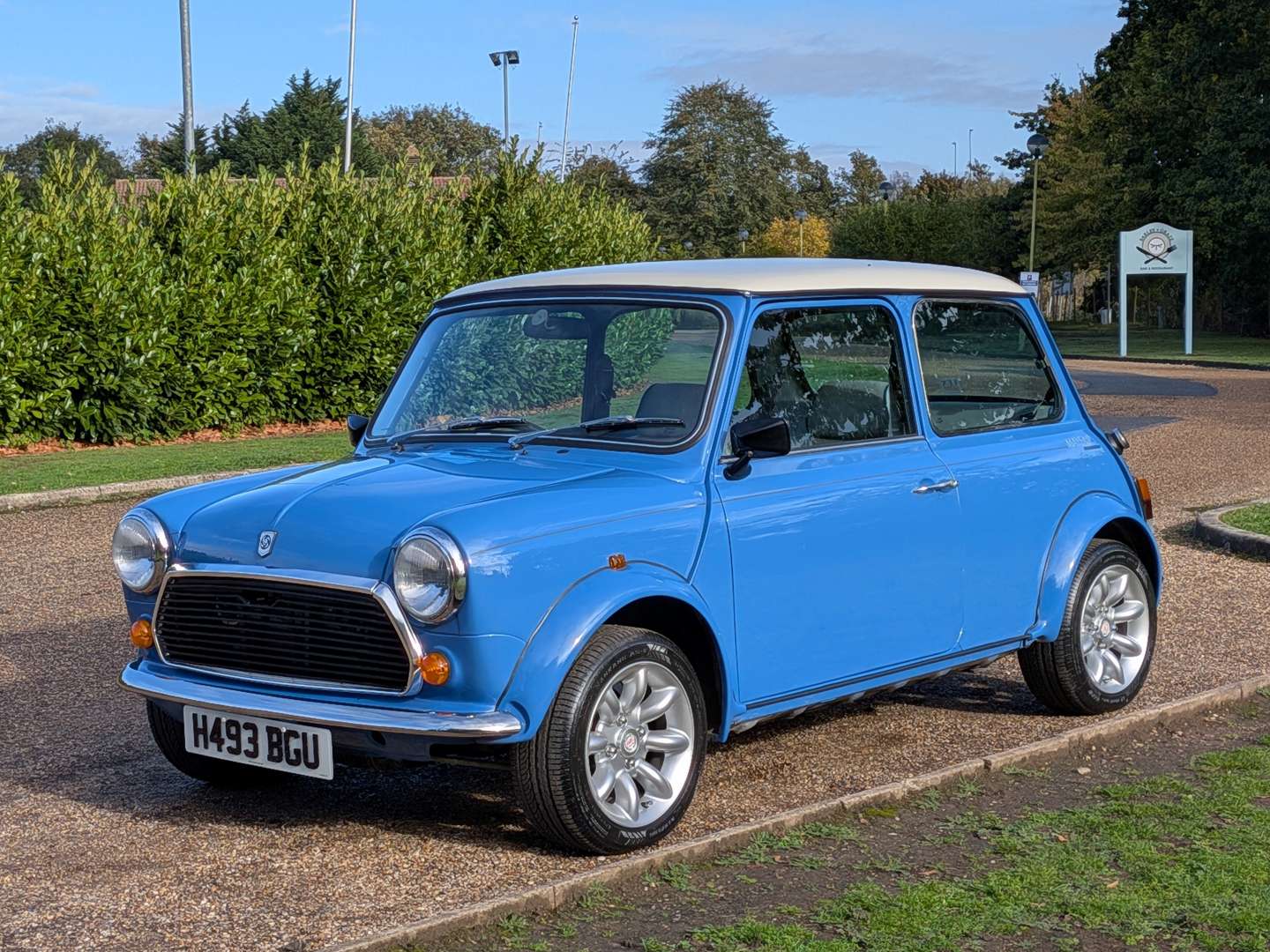 <p>1991 ROVER MINI MAYFAIR</p>