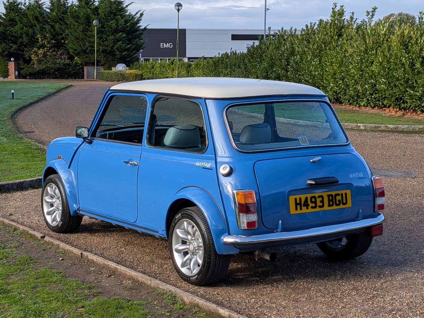 <p>1991 ROVER MINI MAYFAIR</p>