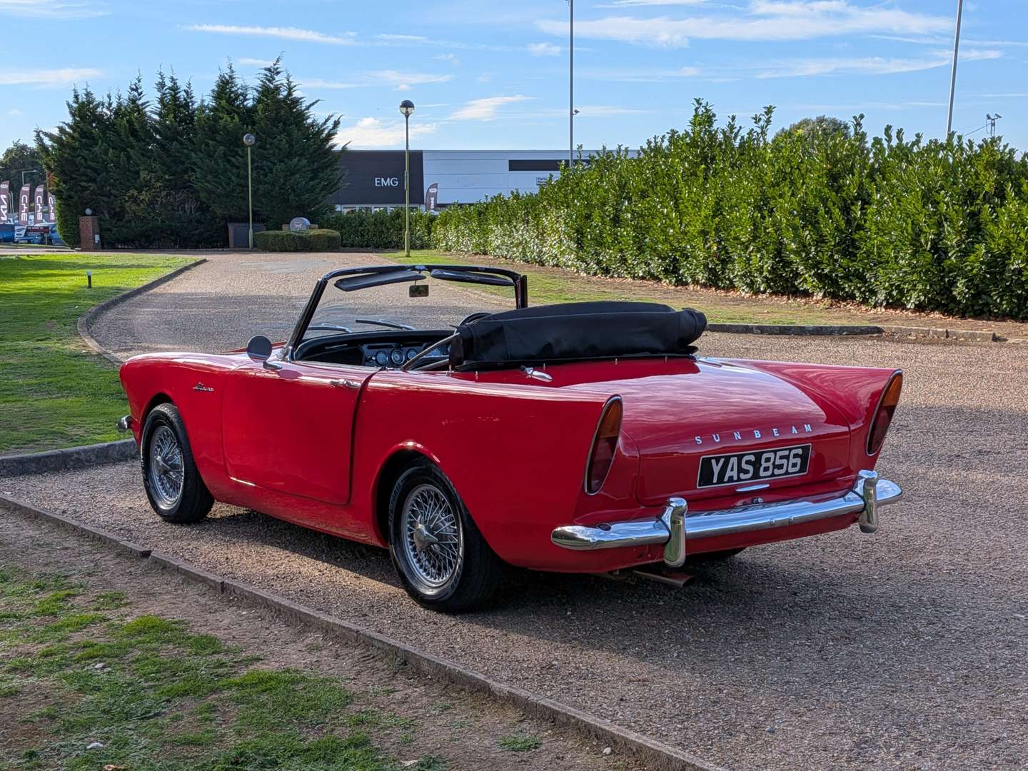 <p>1962 SUNBEAM ALPINE</p>