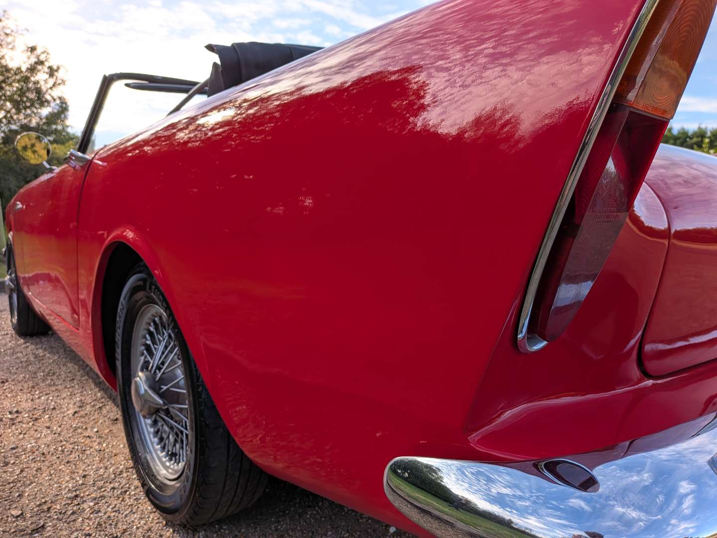<p>1962 SUNBEAM ALPINE</p>