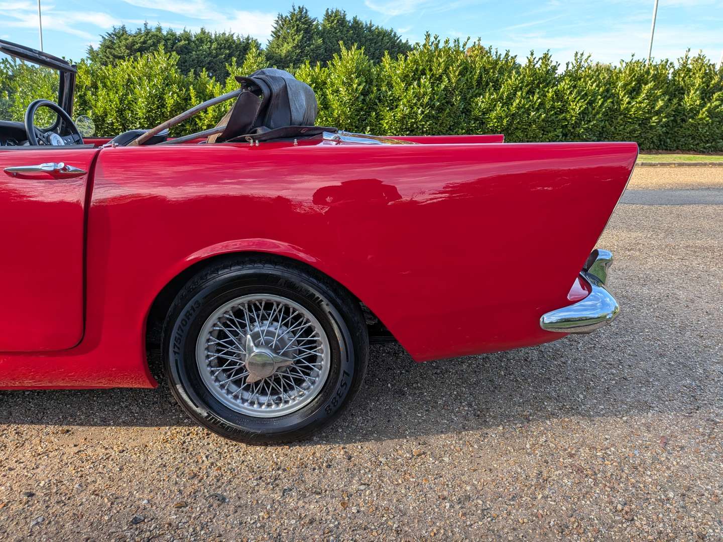 <p>1962 SUNBEAM ALPINE</p>