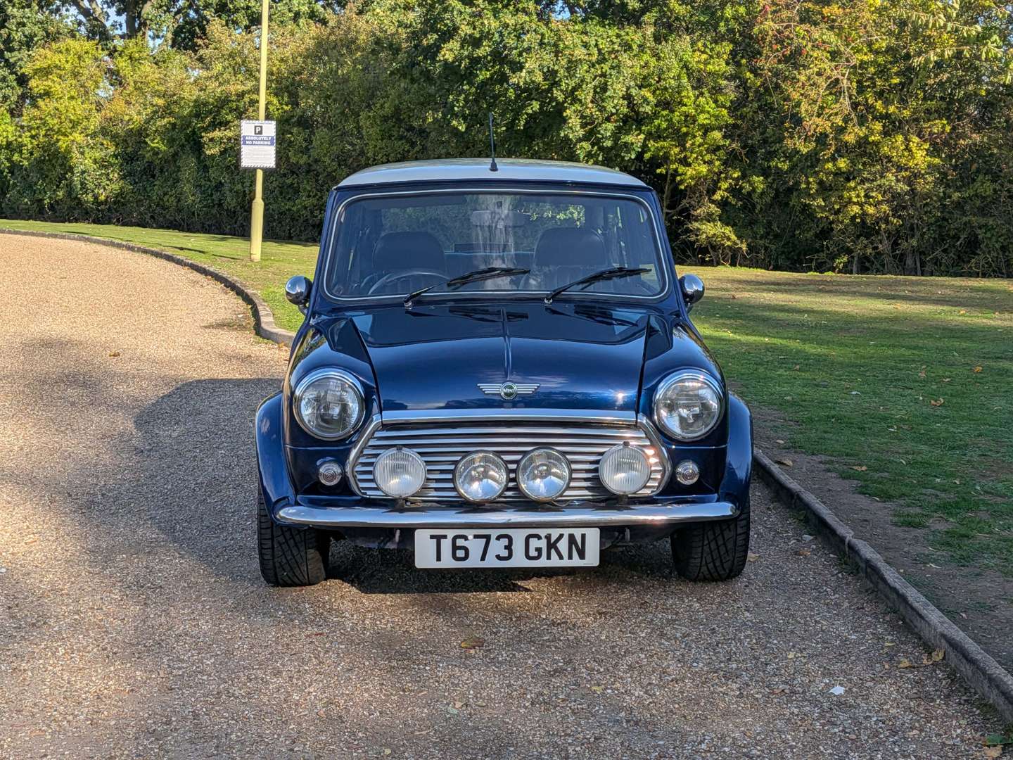 <p>1999 ROVER MINI COOPER MONZA</p>