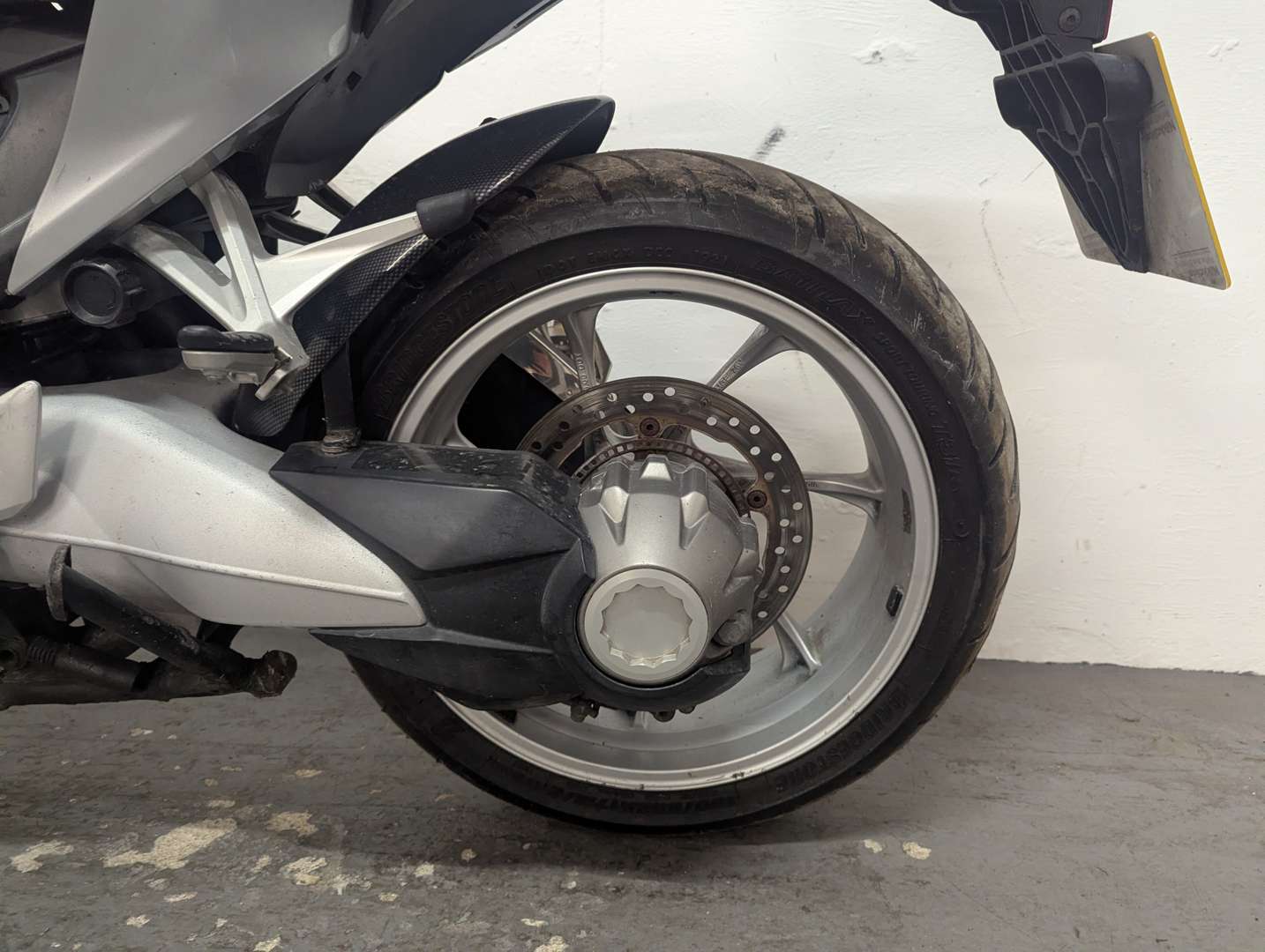 <p>2011 HONDA VFR 1200F-A</p>
