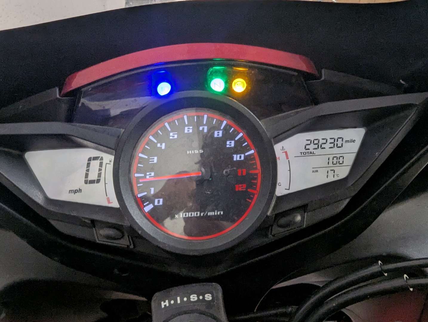 <p>2011 HONDA VFR 1200F-A</p>
