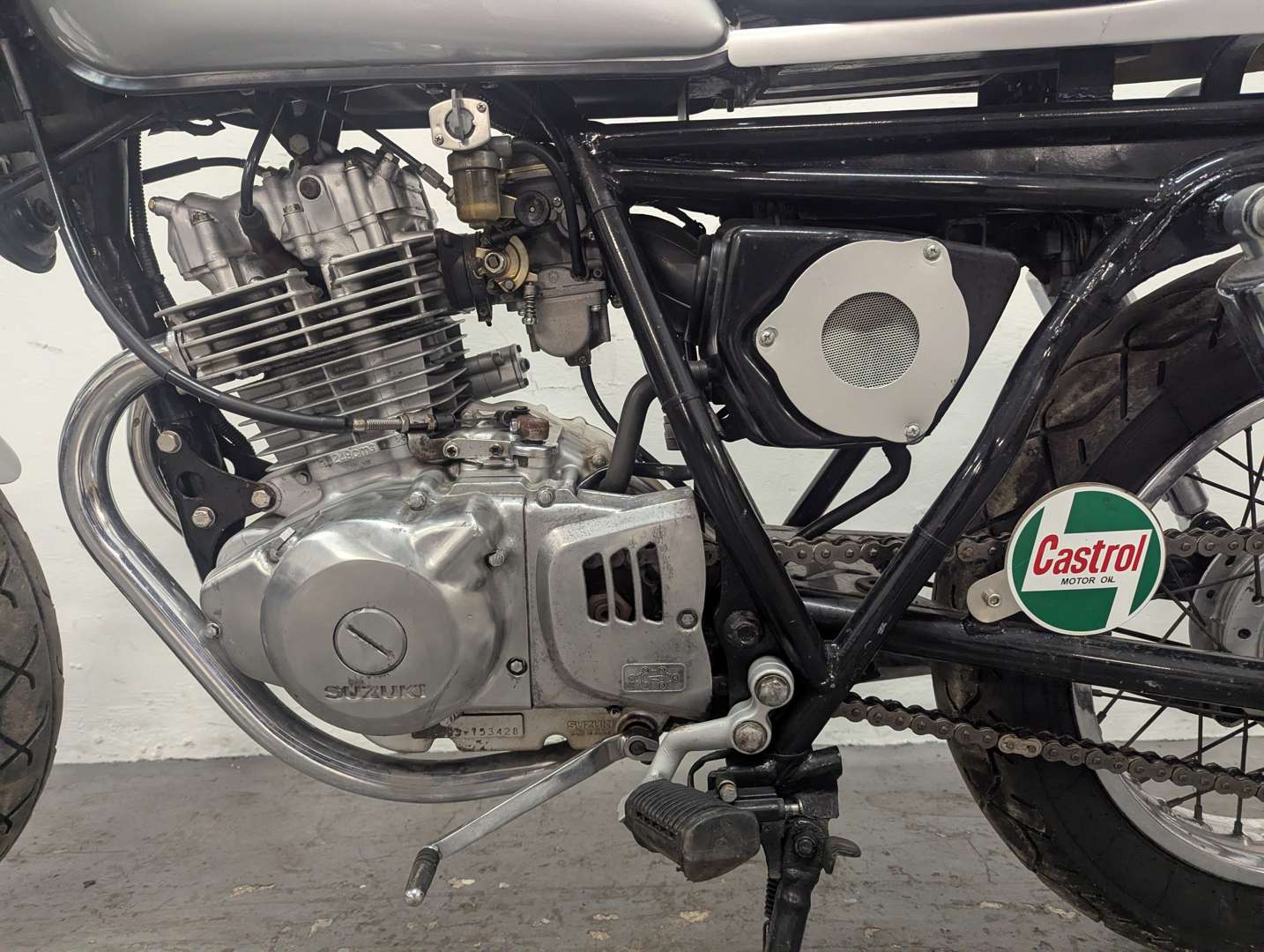<p>1996 SUZUKI GN 250T</p>