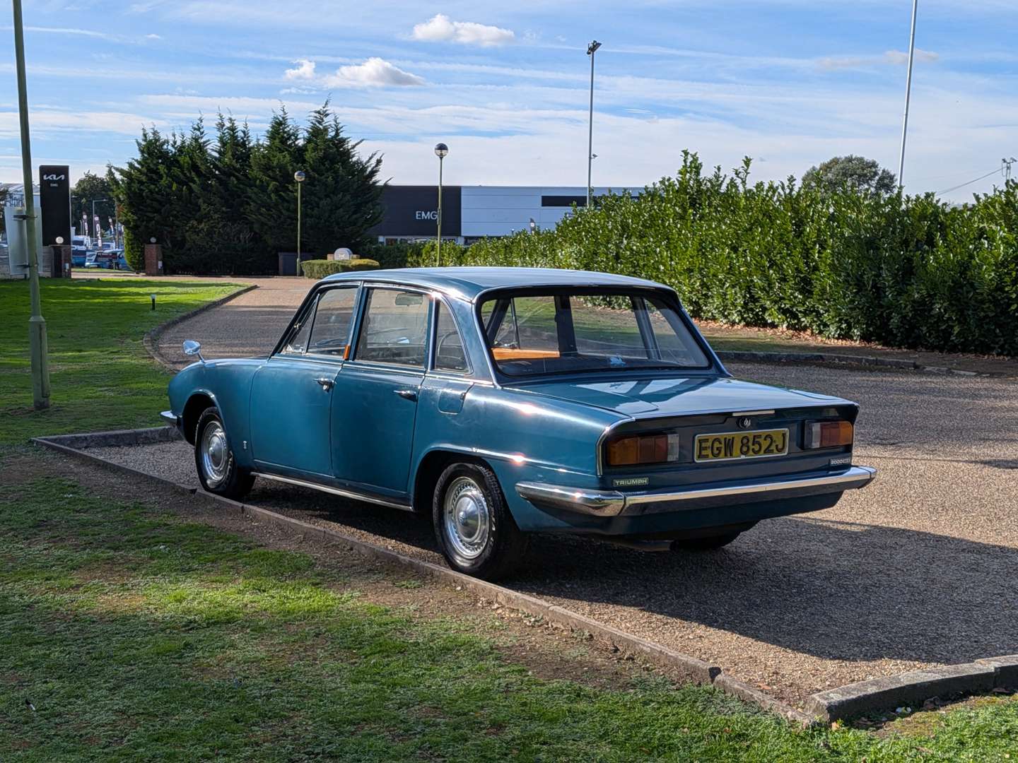 <p>1970 TRIUMPH MK2 2000</p>