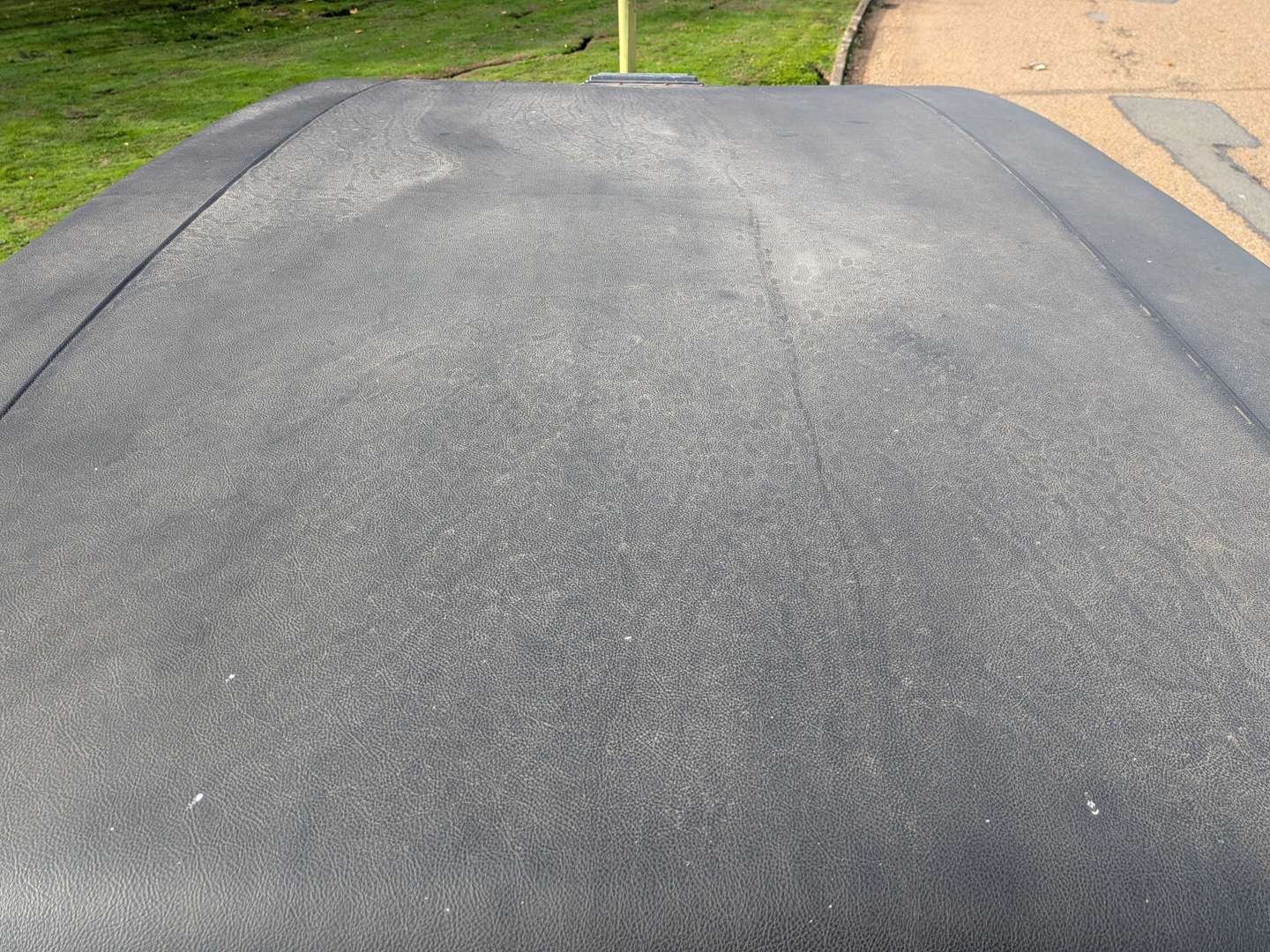 <p>1947 MORRIS ½ TON VAN</p>