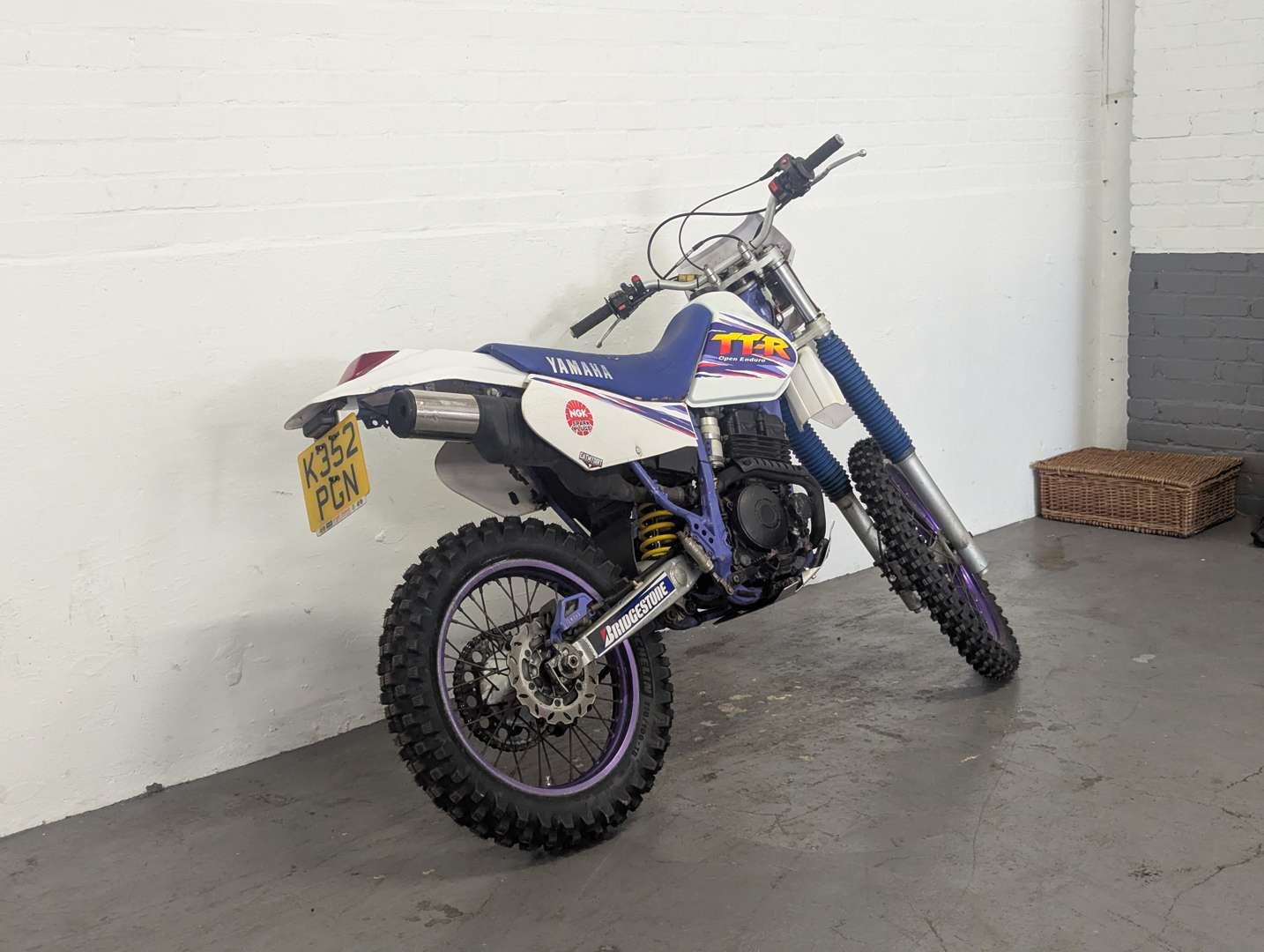 <p>1993 YAMAHA TT250R</p>