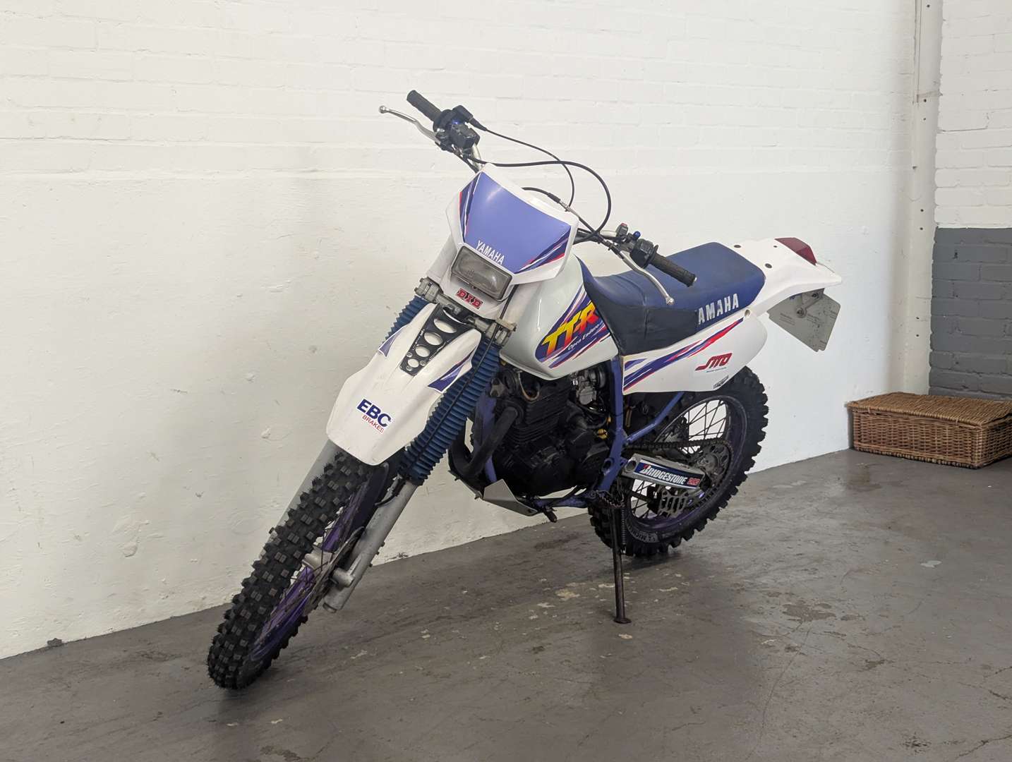 <p>1993 YAMAHA TT250R</p>