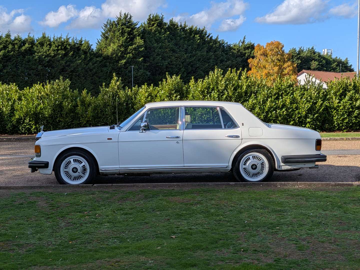 <p>1981 ROLLS ROYCE SILVER SPIRIT</p>