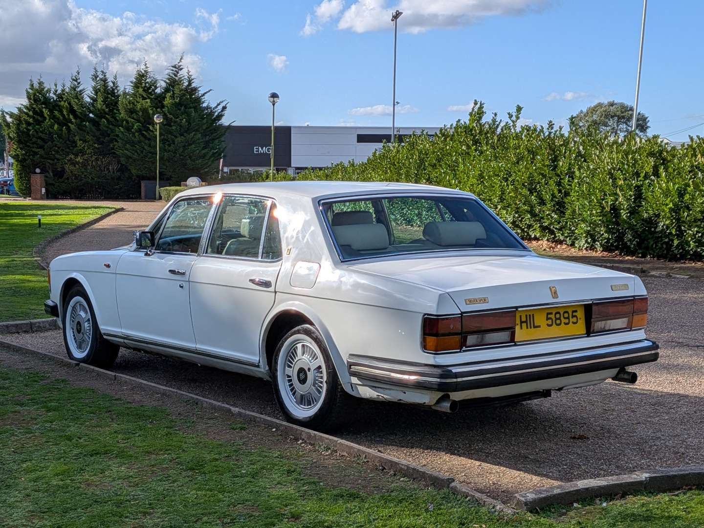 <p>1981 ROLLS ROYCE SILVER SPIRIT</p>