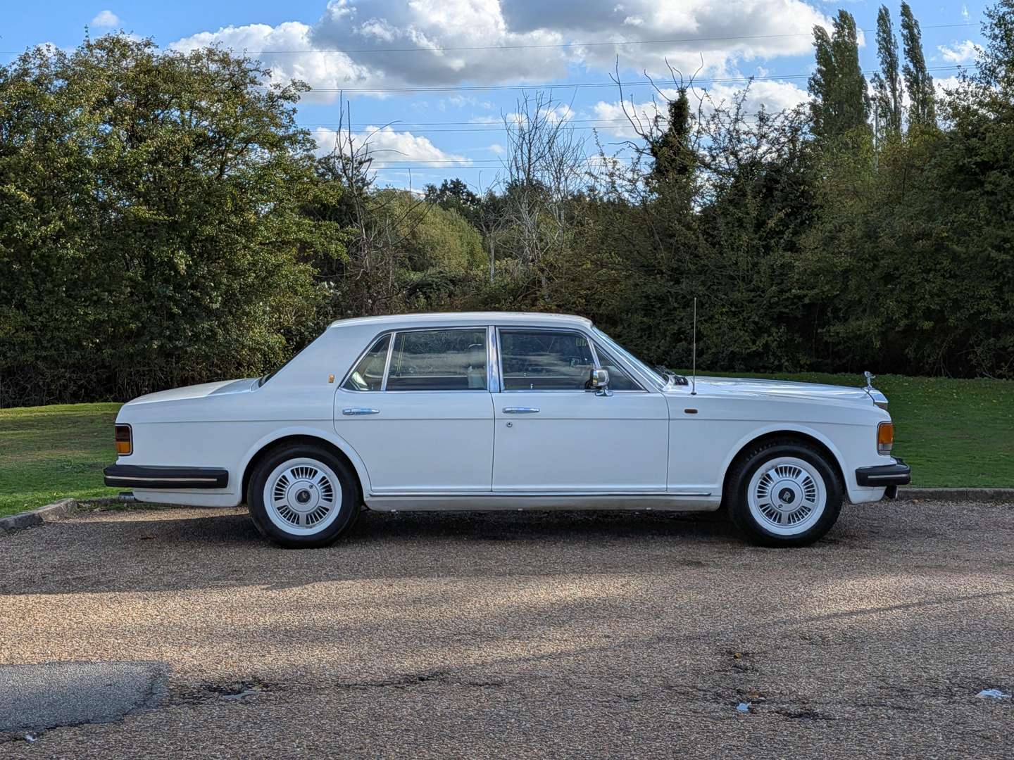 <p>1981 ROLLS ROYCE SILVER SPIRIT</p>