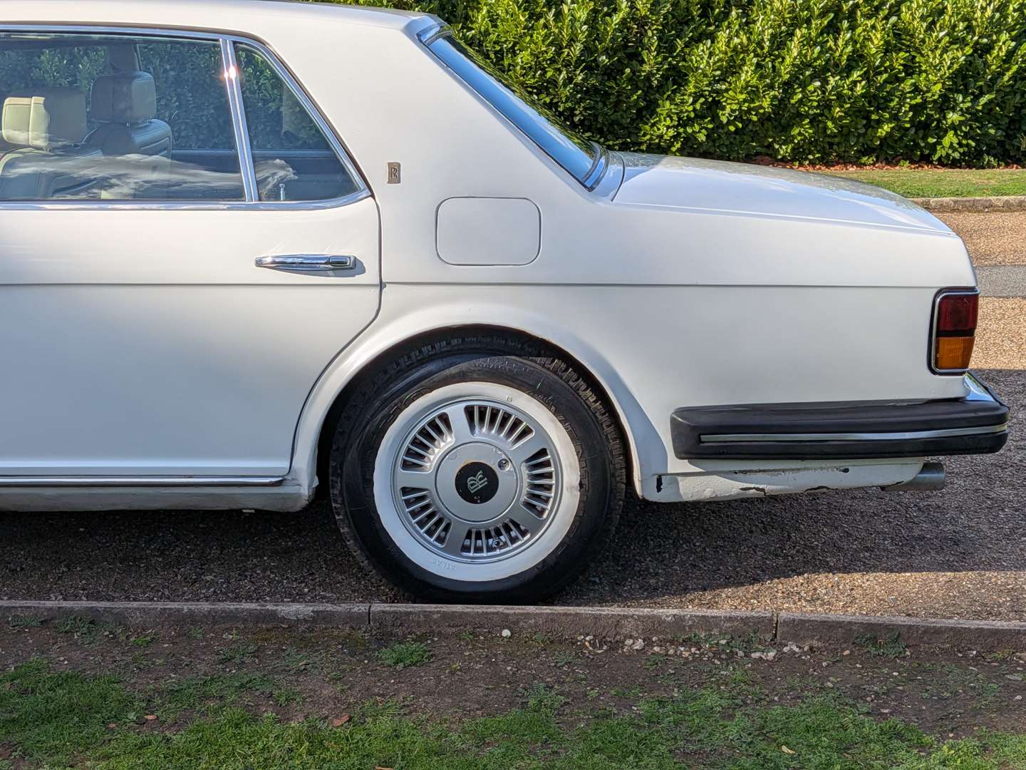 <p>1981 ROLLS ROYCE SILVER SPIRIT</p>