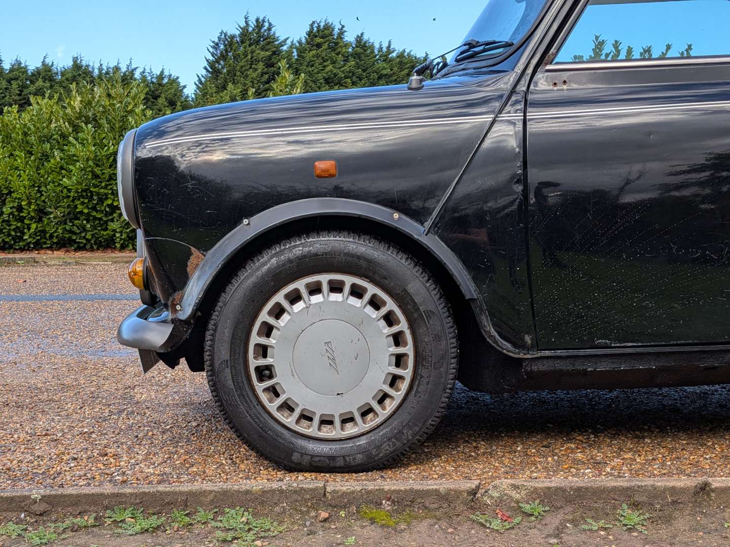 <p>1988 AUSTIN MINI DESIGNER</p>