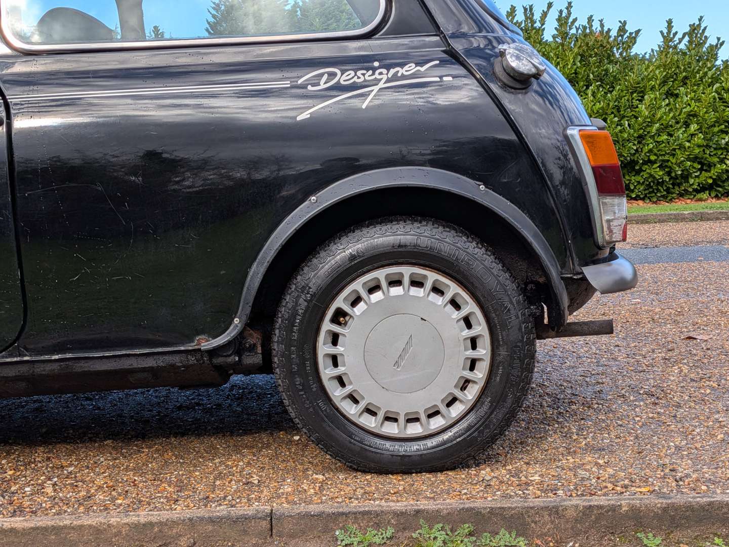 <p>1988 AUSTIN MINI DESIGNER</p>