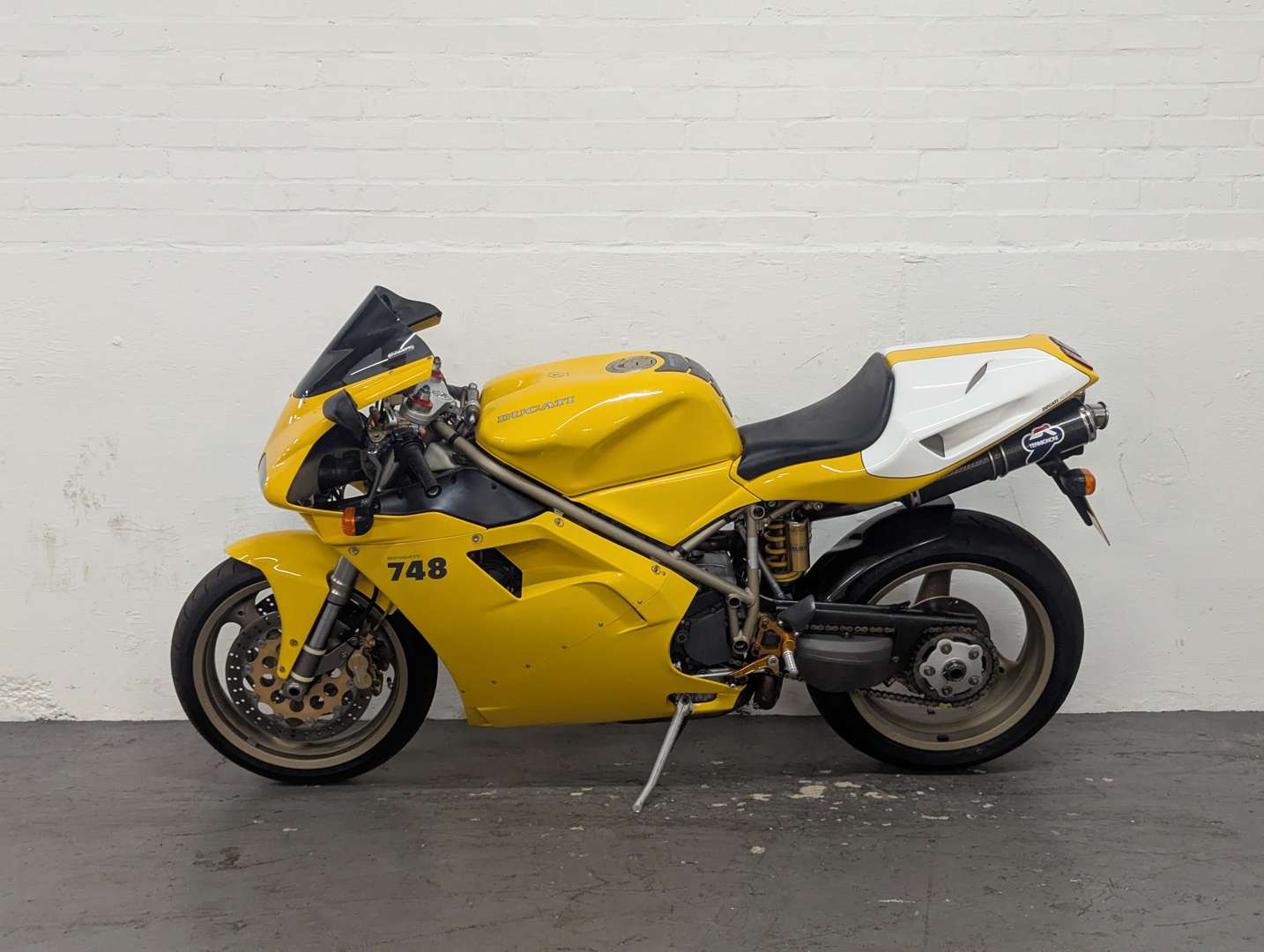 <p>1997 DUCATI 748 SP</p>