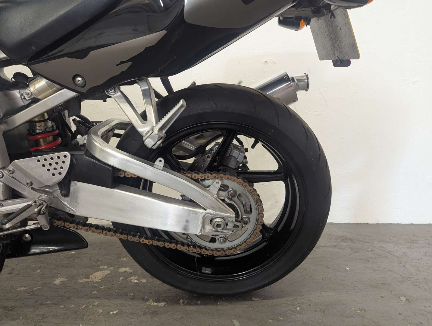 <p>1998 HONDA CBR900RR FIREBLADE</p>