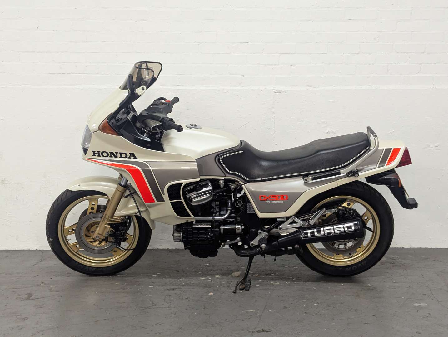 <p>1982 HONDA CX500 TURBO</p>