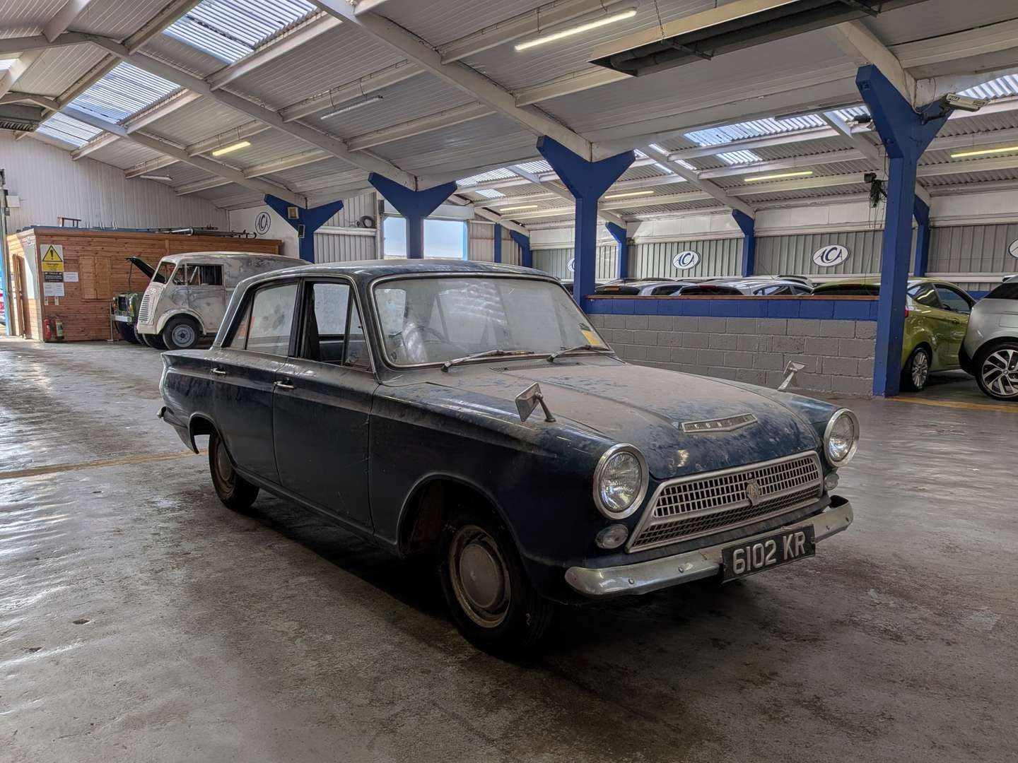 <p>1964 FORD CONSUL CORTINA</p>
