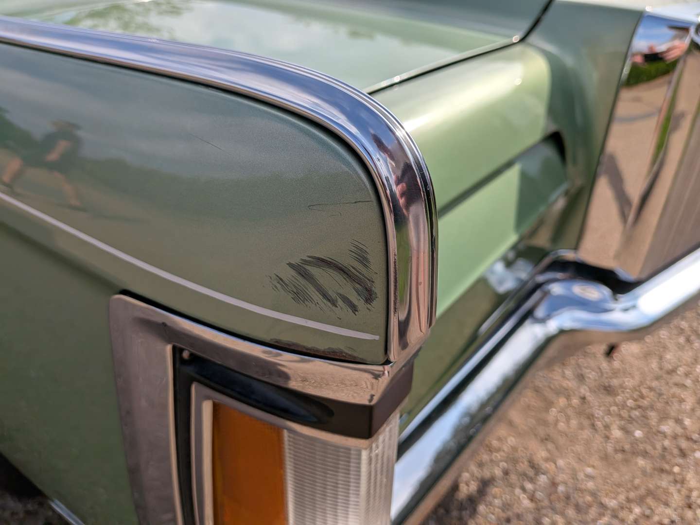 <p>1971 LINCOLN CONTINENTAL</p>