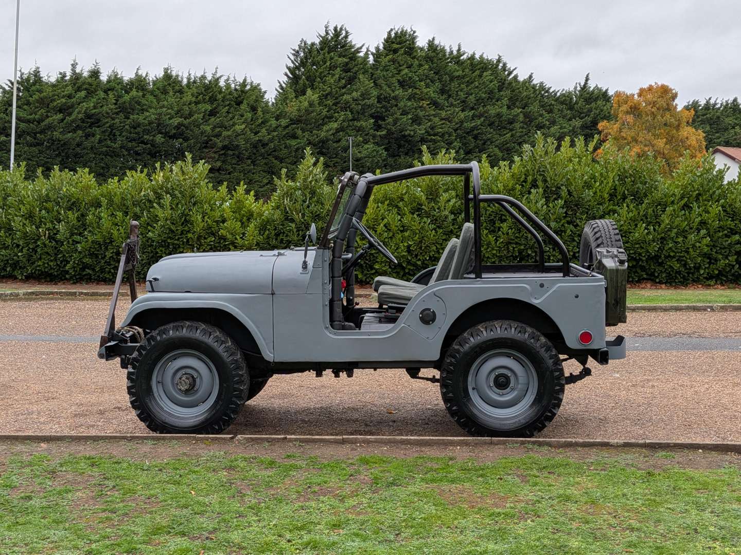 <p>1953 WILLYS M38A1 JEEP</p>