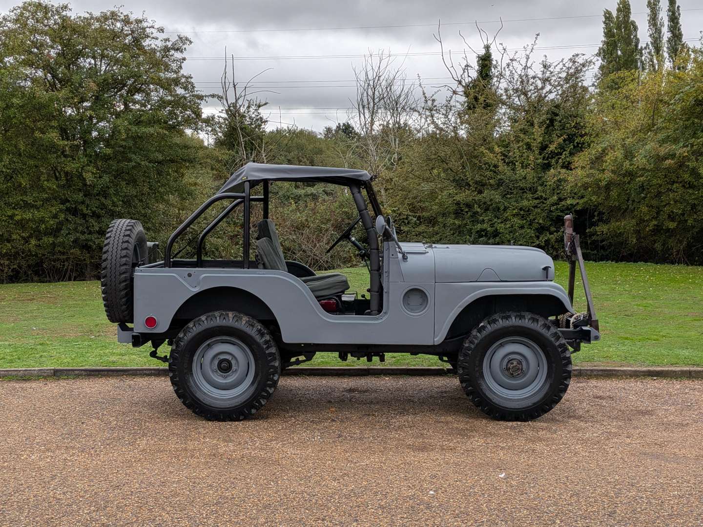 <p>1953 WILLYS M38A1 JEEP</p>