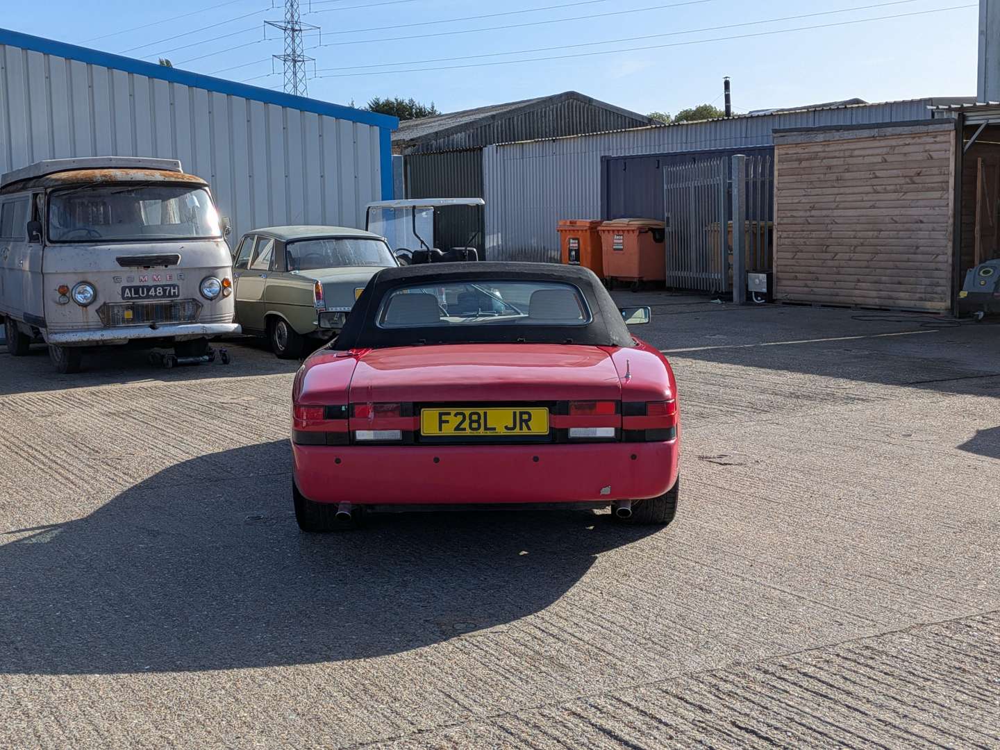 <p>1989 JAGUAR RAILTON F28 FAIRMILE</p>