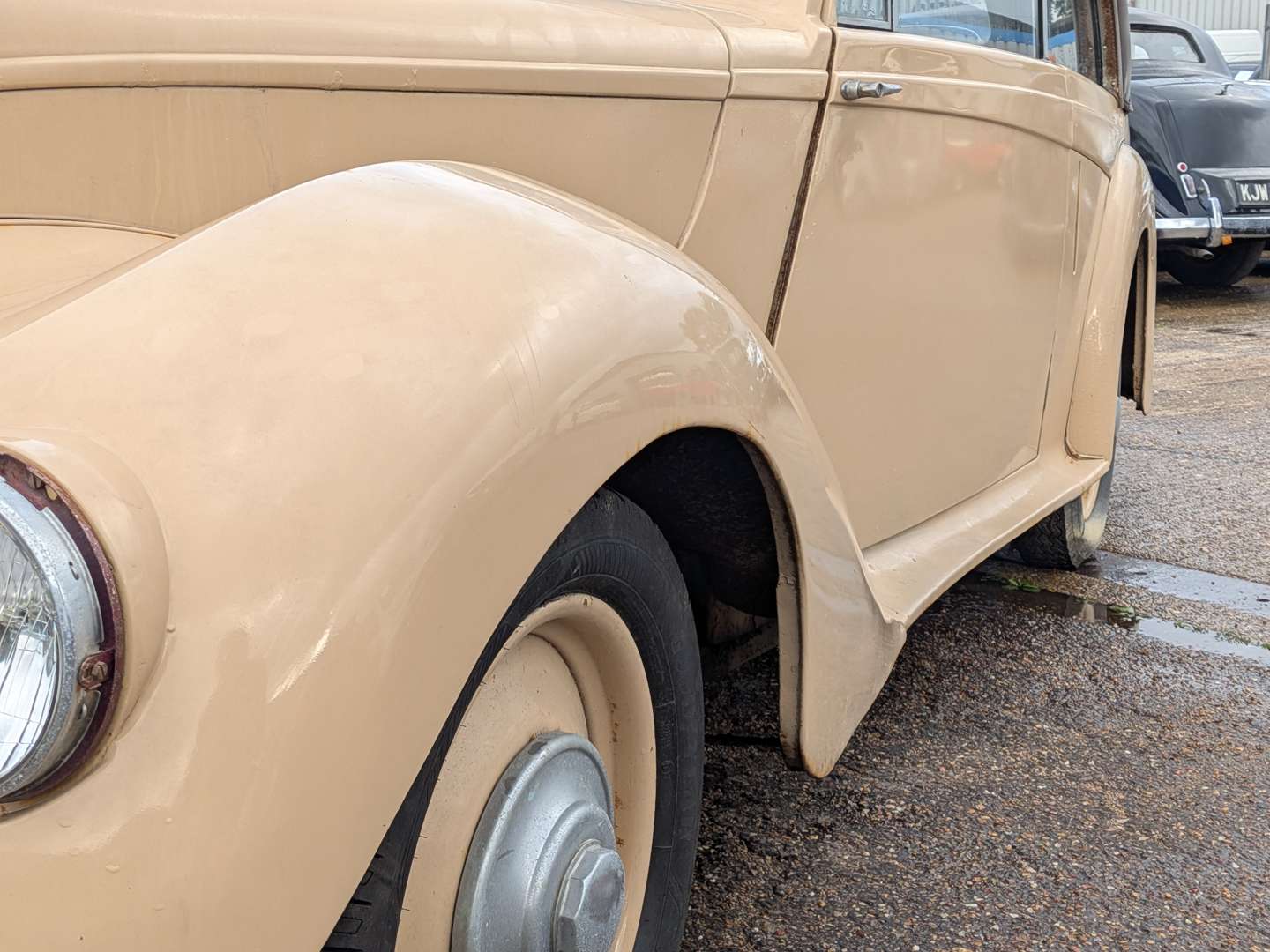 <p>1947 ARMSTRONG SIDDELEY TYPHOON</p>