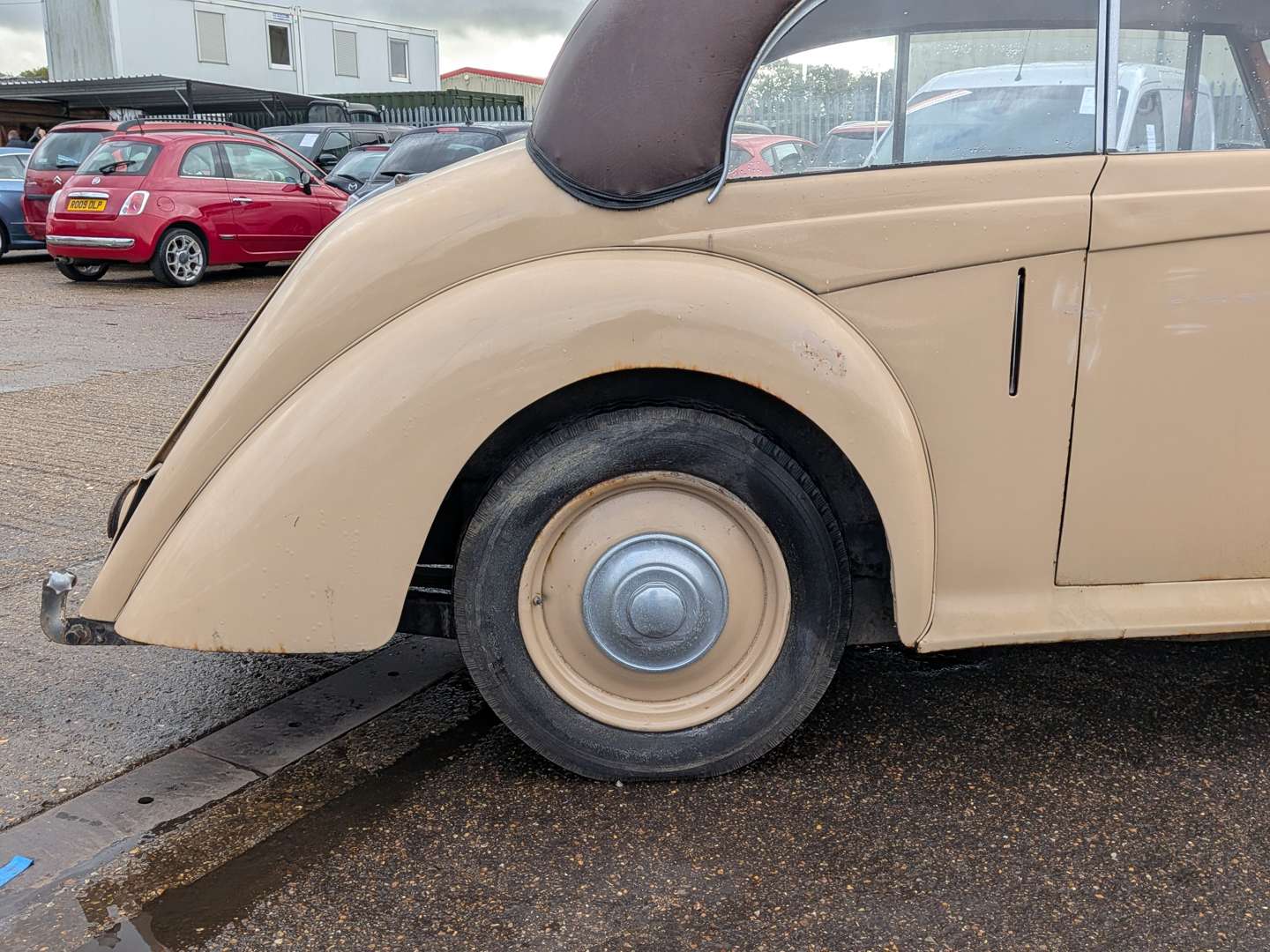 <p>1947 ARMSTRONG SIDDELEY TYPHOON</p>