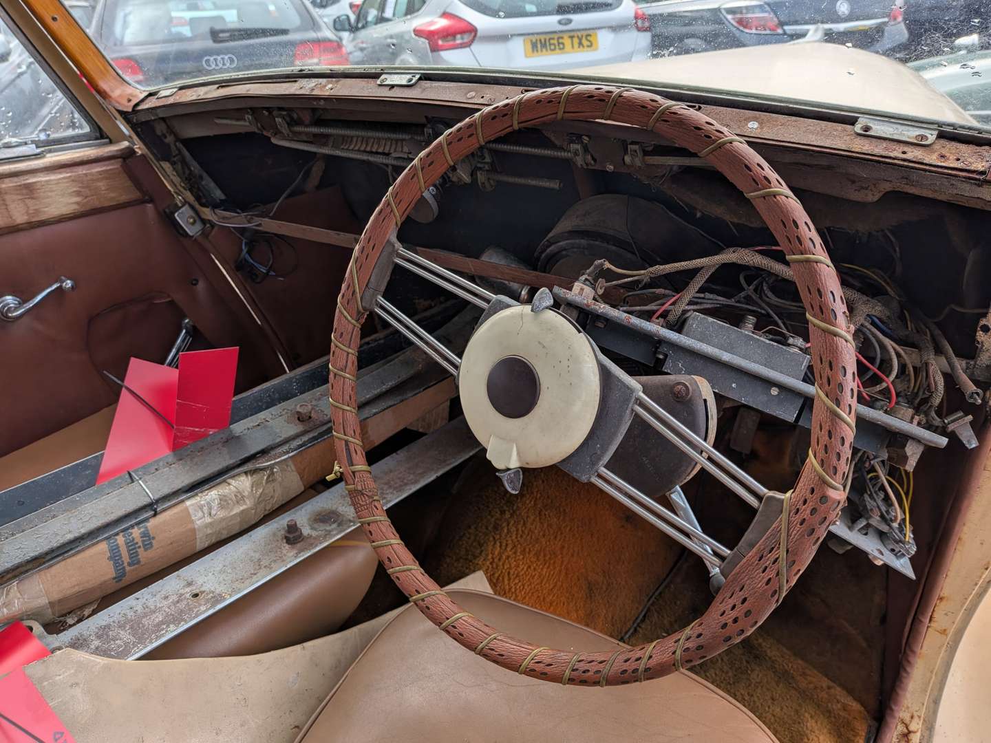<p>1947 ARMSTRONG SIDDELEY TYPHOON</p>