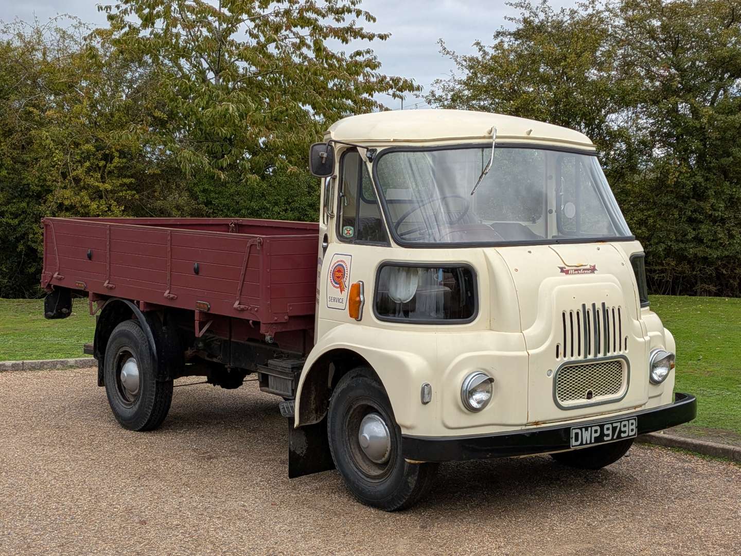 <p>1964 MORRIS FGK30 TRUCK</p>