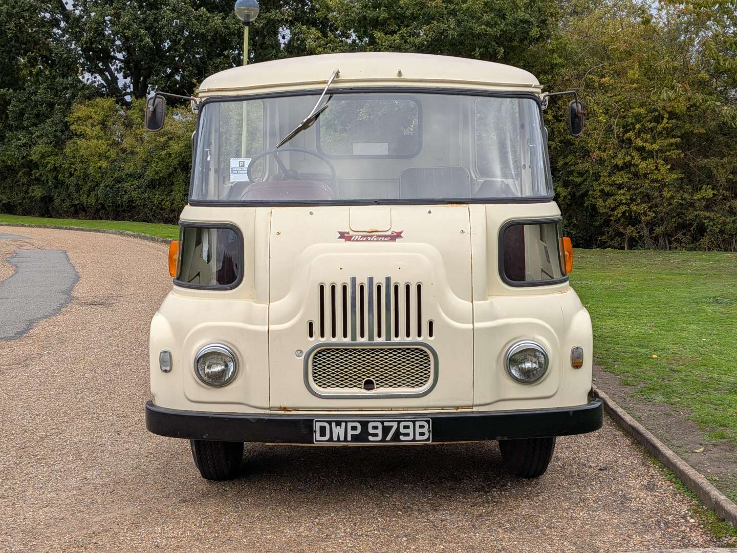 <p>1964 MORRIS FGK30 TRUCK</p>