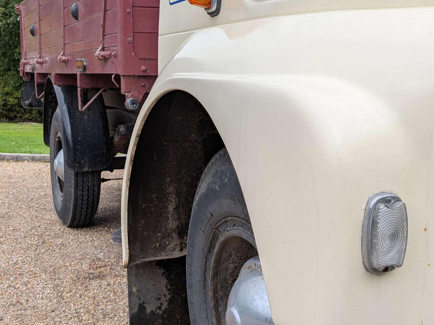 <p>1964 MORRIS FGK30 TRUCK</p>