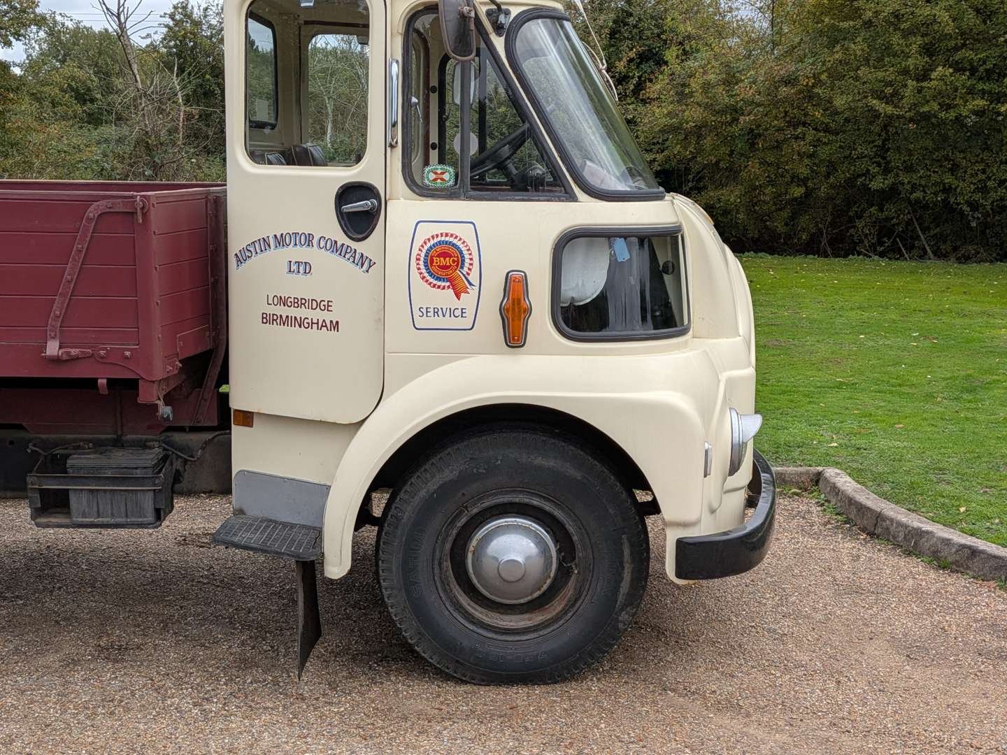 <p>1964 MORRIS FGK30 TRUCK</p>
