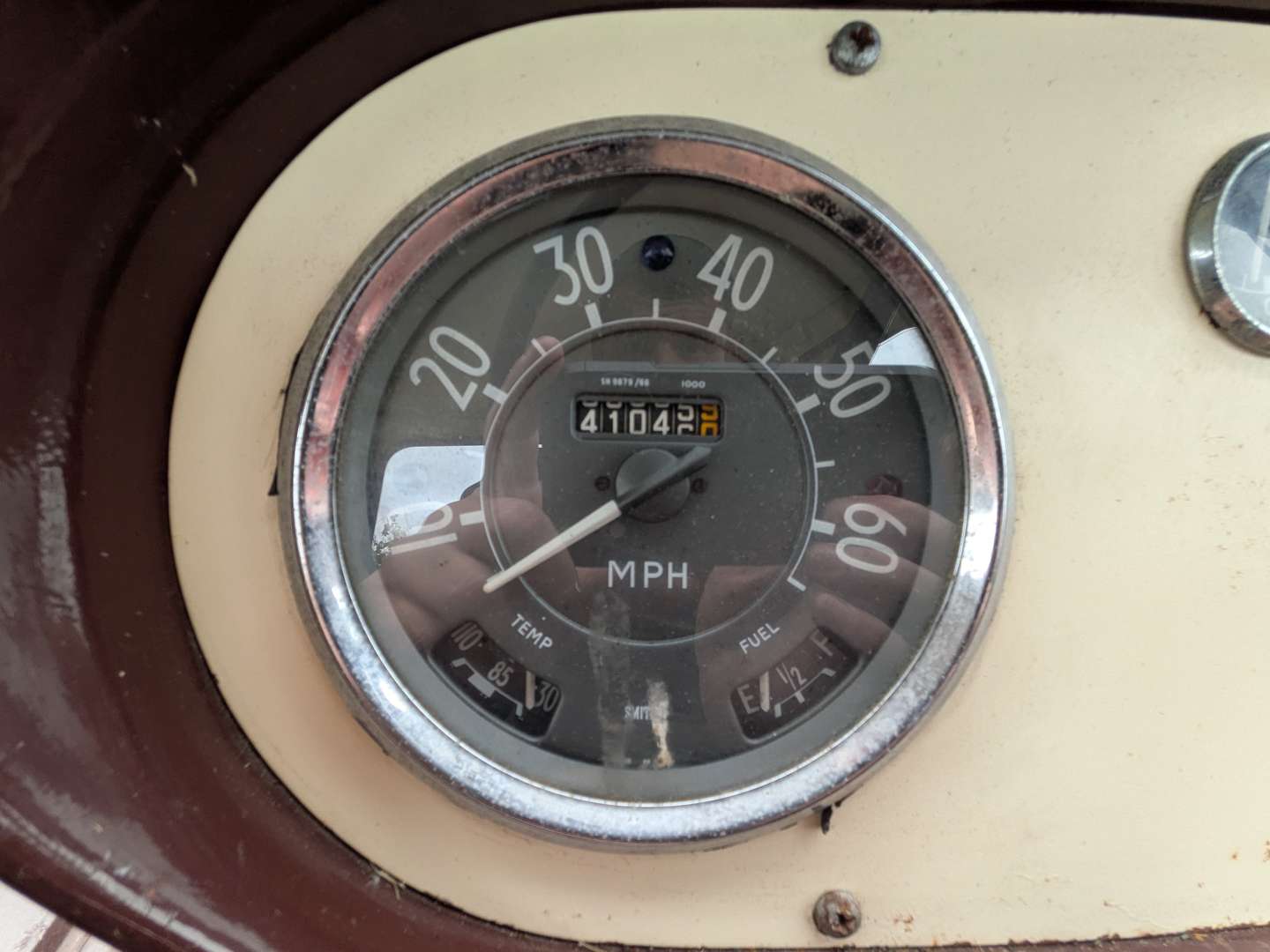 <p>1964 MORRIS FGK30 TRUCK</p>
