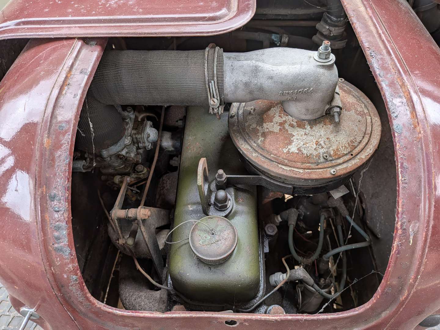 <p>1964 MORRIS FGK30 TRUCK</p>