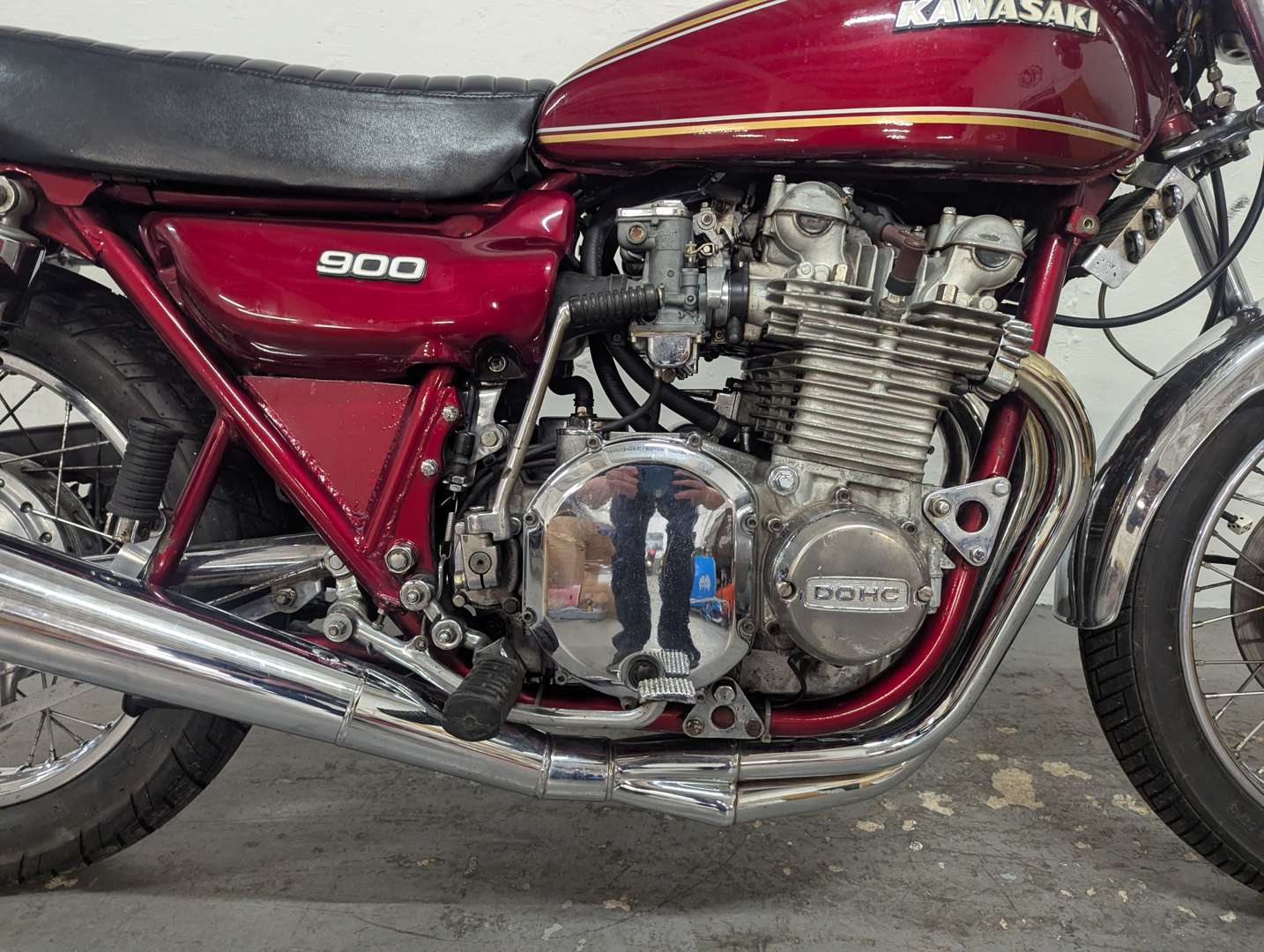 <p>1973 KAWASAKI Z1</p>
