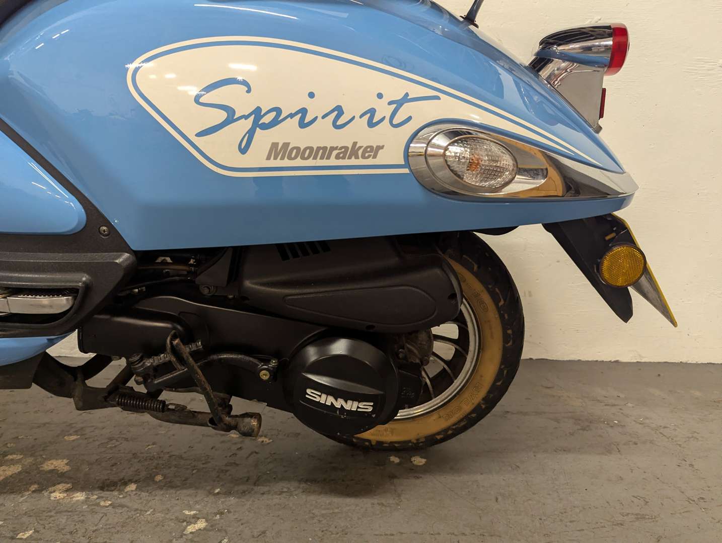 <p>2012 SINNIS ZNEN ZN 125 T-ES SPIRIT</p>