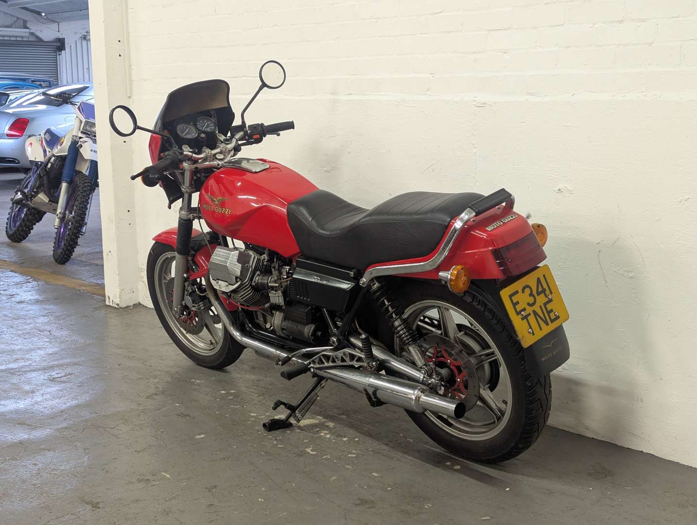 <p>1988 MOTO GUZZI T5</p>