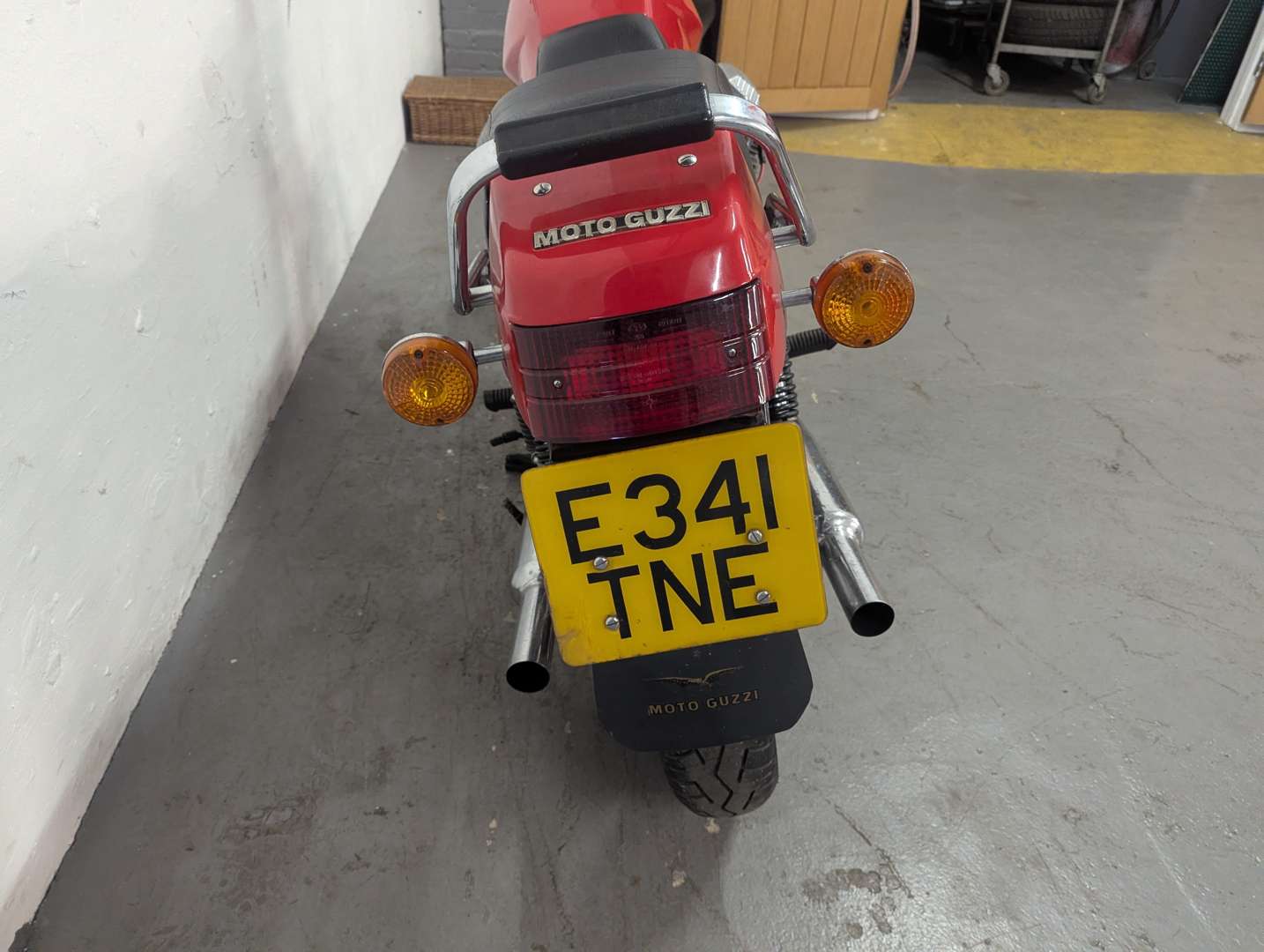 <p>1988 MOTO GUZZI T5</p>