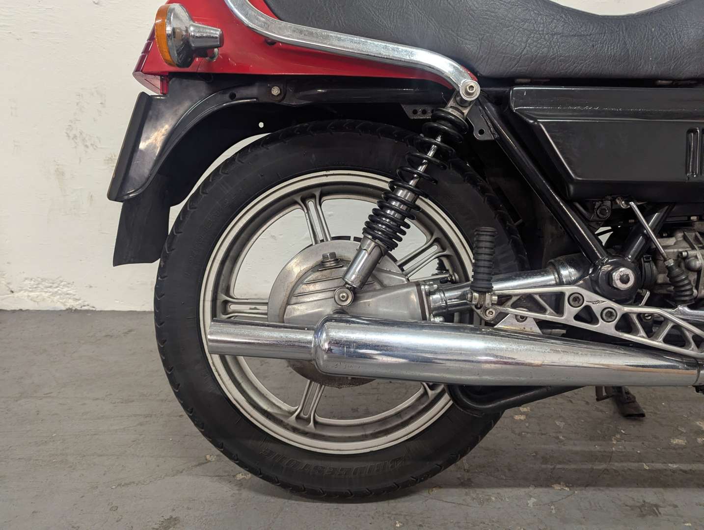 <p>1988 MOTO GUZZI T5</p>