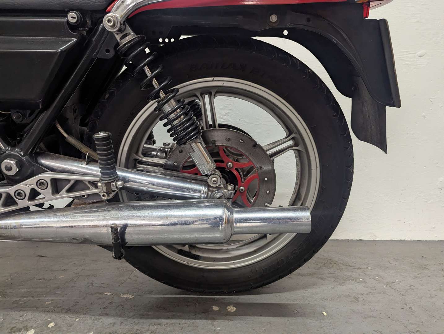 <p>1988 MOTO GUZZI T5</p>